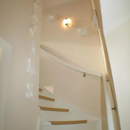 Apartamento Ferienwohnung Birkenstr.10b Zingst